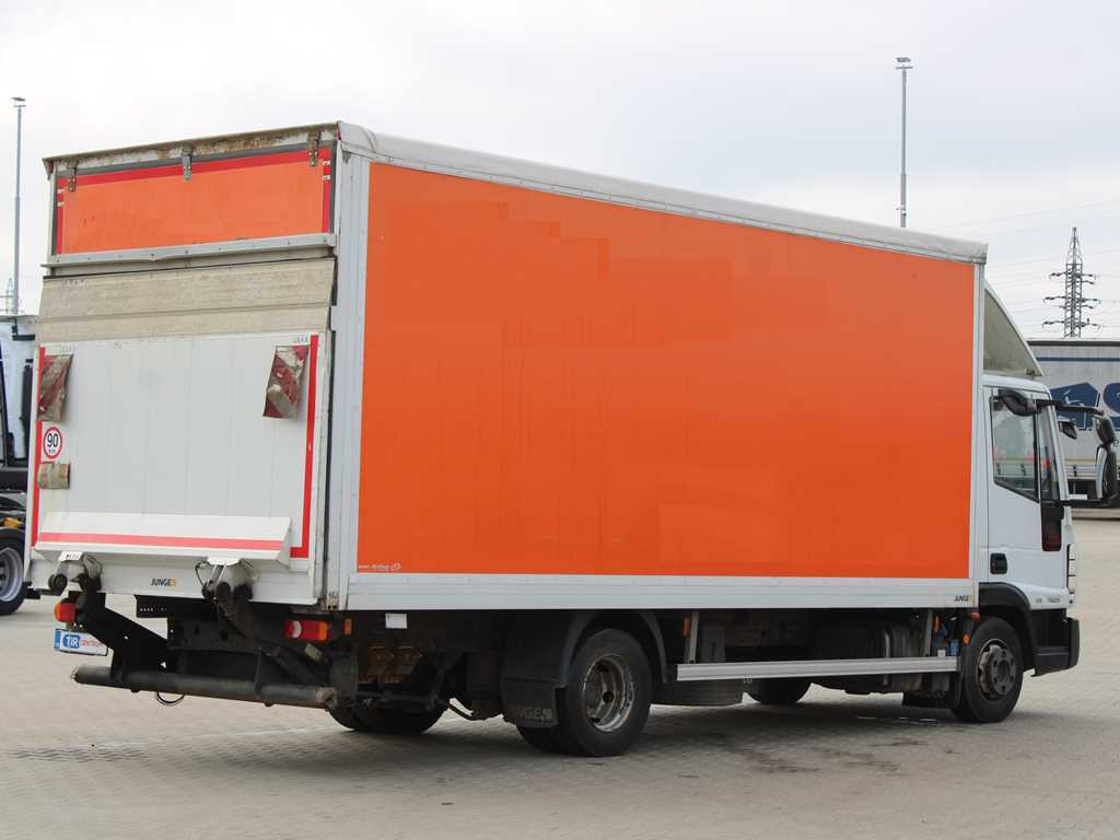 Iveco EUROCARGO 75E21, HYDRAULIC FRONT, EURO 6 - Kamion sa zatvorenim sandukom: slika 3 Iveco EUROCARGO 75E21, HYDRAULIC FRONT, EURO 6 - Kamion sa zatvorenim sandukom: slika 3