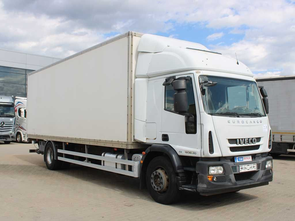Iveco EUROCARGO ML 190EL30, EURO 5, TAIL LIFT - Kamion sa zatvorenim sandukom: slika 2 Iveco EUROCARGO ML 190EL30, EURO 5, TAIL LIFT - Kamion sa zatvorenim sandukom: slika 2
