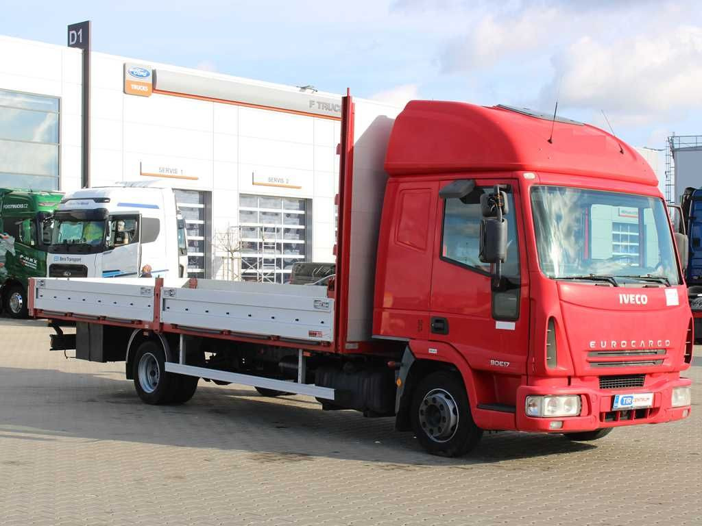 Iveco EUROCARGO ML 90E17, EURO 3, PNEU 80% - Kamion sa ceradom: slika 2 Iveco EUROCARGO ML 90E17, EURO 3, PNEU 80% - Kamion sa ceradom: slika 2
