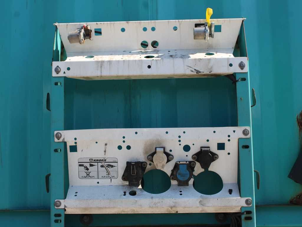 Poluprikolica sa ceradom Krone SD 04, LOWDECK, LIFTING AXLE, LIFTING ROOF: slika 6