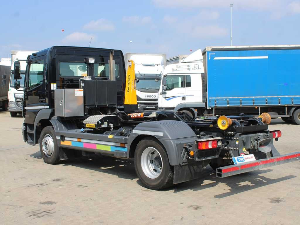 Mercedes-Benz ATEGO 1224, EURO 6, HOOK CONTAINER - Kamion sa hidrauličnom kukom: slika 4 Mercedes-Benz ATEGO 1224, EURO 6, HOOK CONTAINER - Kamion sa hidrauličnom kukom: slika 4