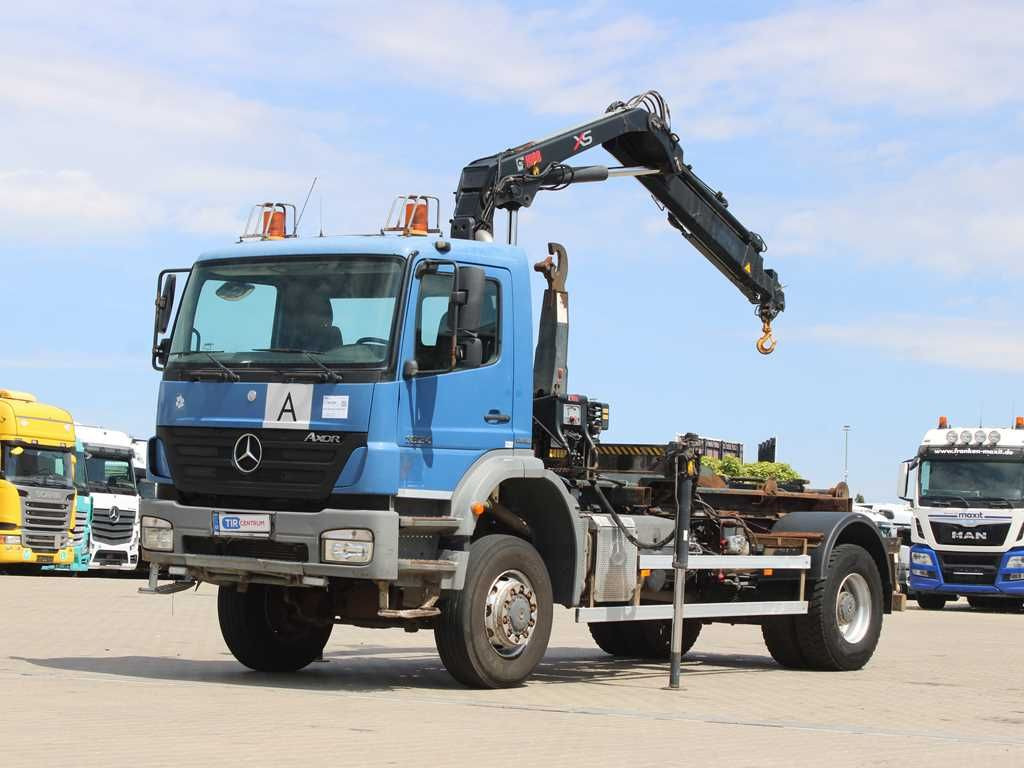 Mercedes-Benz AXOR 1824, CRANE HIAB 099B-3 DUO, 4x4 - Kamion sa dizalicom: slika 1 Mercedes-Benz AXOR 1824, CRANE HIAB 099B-3 DUO, 4x4 - Kamion sa dizalicom: slika 1