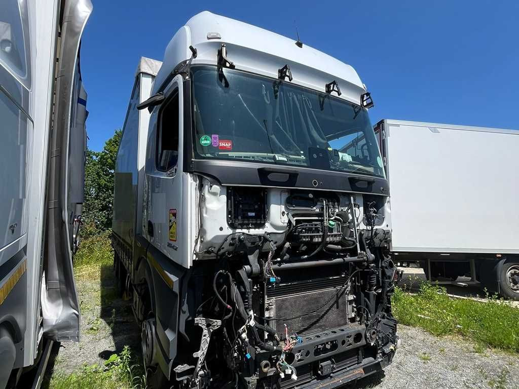 Mercedes-Benz Actros 2542, 6X2 - Kamion sa ceradom: slika 2 Mercedes-Benz Actros 2542, 6X2 - Kamion sa ceradom: slika 2