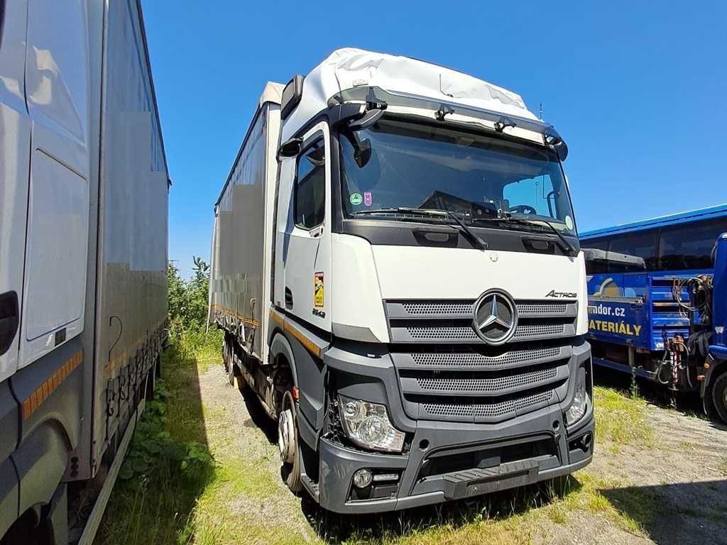 Mercedes-Benz Actros 2542, 6X2 - Kamion sa ceradom: slika 2 Mercedes-Benz Actros 2542, 6X2 - Kamion sa ceradom: slika 2