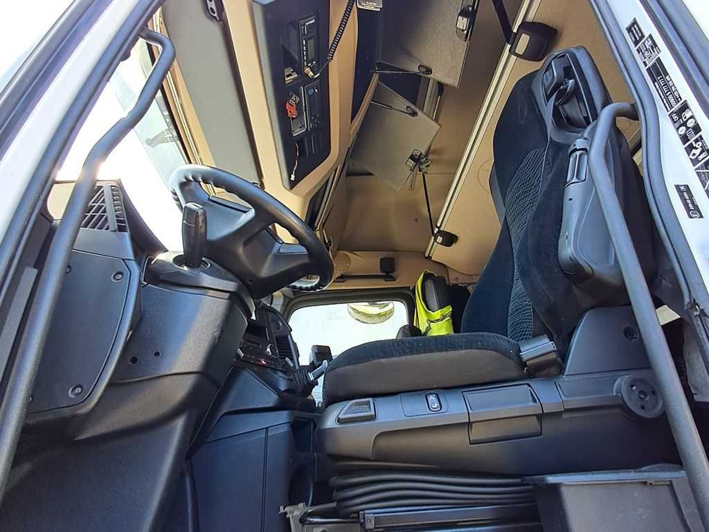 Mercedes-Benz Actros 2542, 6X2 - Kamion sa ceradom: slika 5 Mercedes-Benz Actros 2542, 6X2 - Kamion sa ceradom: slika 5
