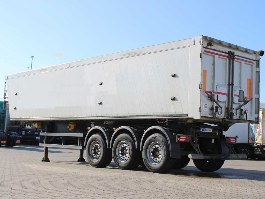 Schmitz SKI 24 SL 10.5, AXLES 9t, 49m³, LIFTING AXLE, ALUMINUM BODY - Poluprikolica istovarivača: slika 4 Schmitz SKI 24 SL 10.5, AXLES 9t, 49m³, LIFTING AXLE, ALUMINUM BODY - Poluprikolica istovarivača: slika 4