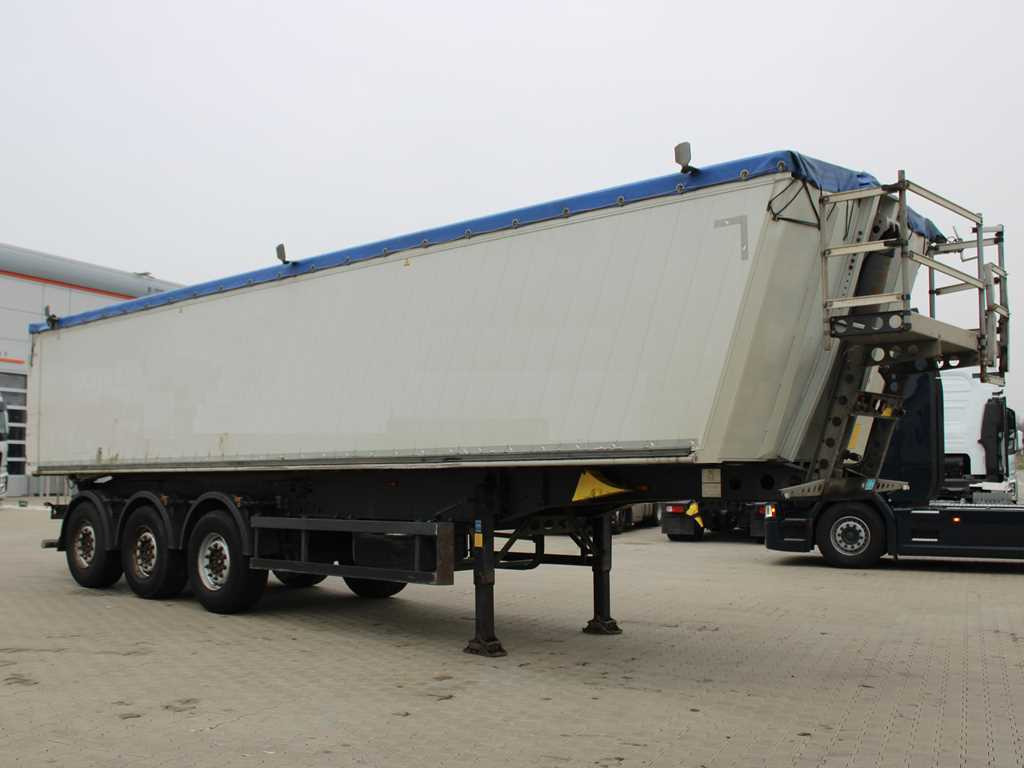Schmitz SKI 24 SL 10.5, AXLES 9t, LIFTING AXLE, ALUMINUM BODY - Poluprikolica istovarivača: slika 2 Schmitz SKI 24 SL 10.5, AXLES 9t, LIFTING AXLE, ALUMINUM BODY - Poluprikolica istovarivača: slika 2