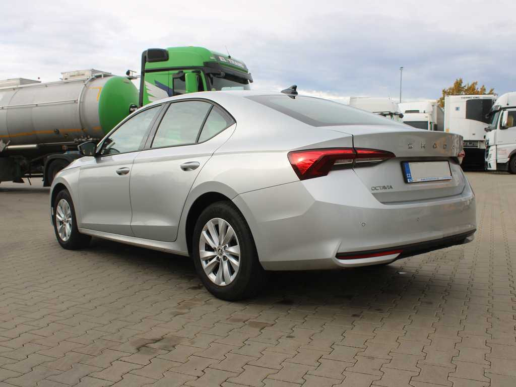 Skoda 2,0TDI 85KW SELECTION - Automobil: slika 5 Skoda 2,0TDI 85KW SELECTION - Automobil: slika 5