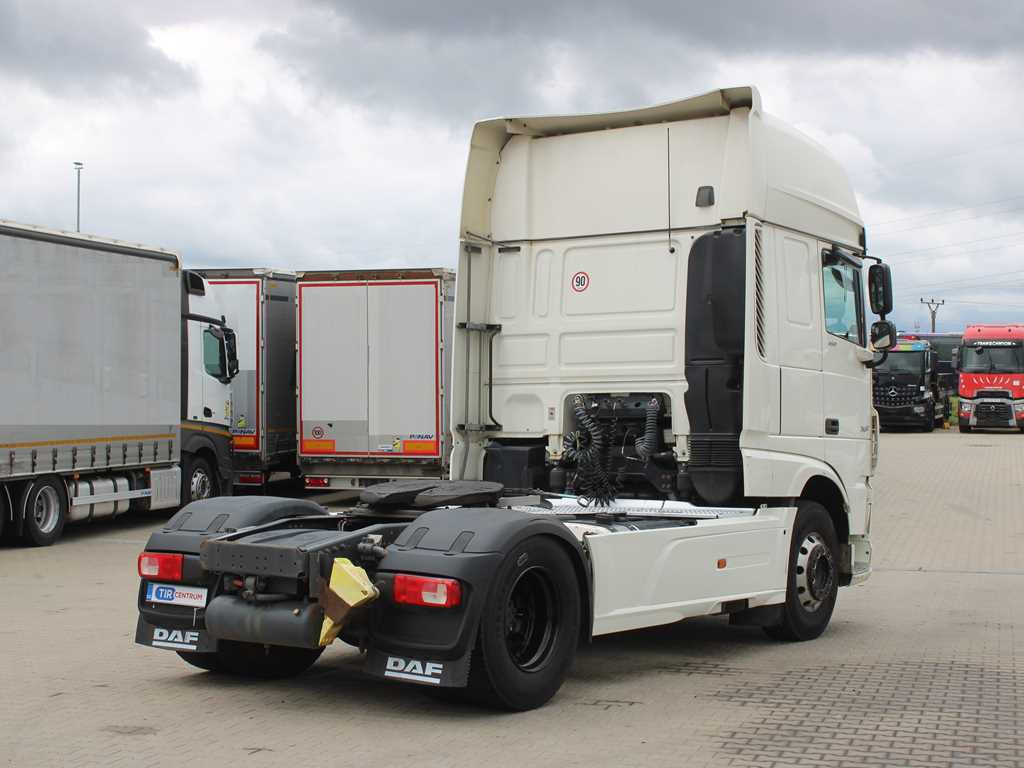 DAF XF 450 FT, HYDRAULIC, RETARDER, EURO 6 - Tegljač: slika 4 DAF XF 450 FT, HYDRAULIC, RETARDER, EURO 6 - Tegljač: slika 4