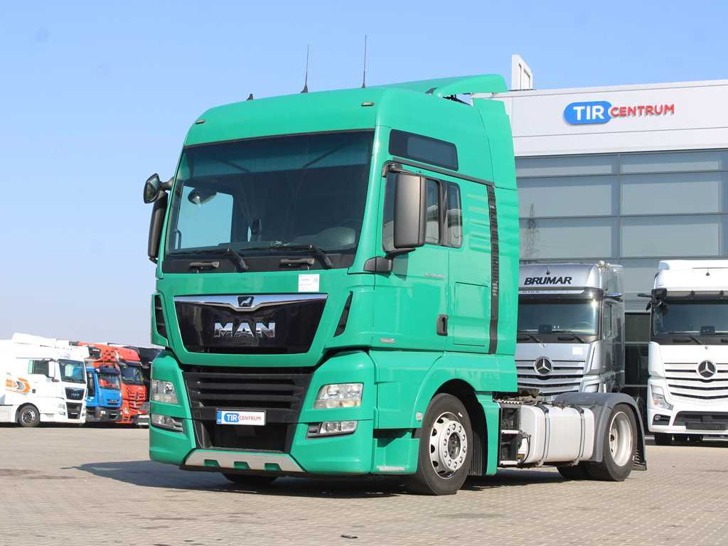 MAN TGX 18.460, EURO 6, LOW DECK, RETARDER - Tegljač: slika 1 MAN TGX 18.460, EURO 6, LOW DECK, RETARDER - Tegljač: slika 1