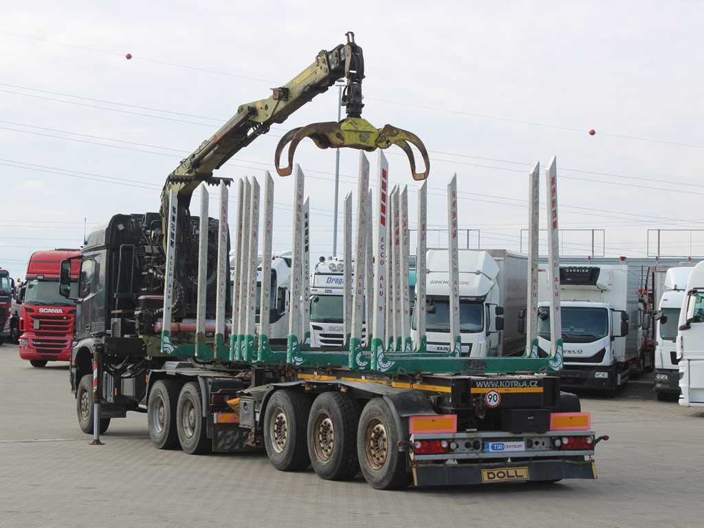 Mercedes-Benz Arocs 3351, 6x6, HYDRAULIC ARM LOGLIFT ET450, TIRES 80% + DOLL (2017) - Tegljač: slika 5 Mercedes-Benz Arocs 3351, 6x6, HYDRAULIC ARM LOGLIFT ET450, TIRES 80% + DOLL (2017) - Tegljač: slika 5