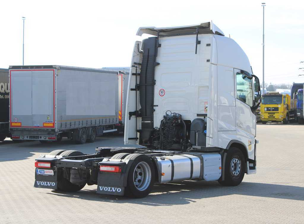 Volvo FH 460 XL, EURO 6, LOWDECK, VEB +, I-PARK COOL - Tegljač: slika 4 Volvo FH 460 XL, EURO 6, LOWDECK, VEB +, I-PARK COOL - Tegljač: slika 4
