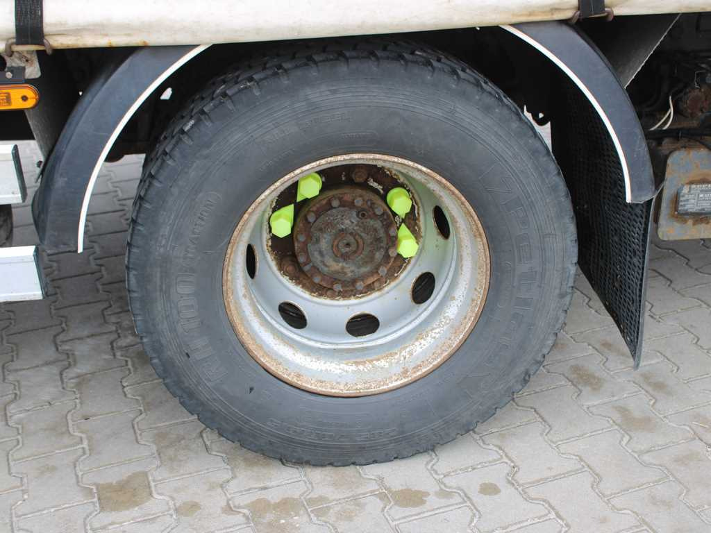 Kamion sa ceradom Volvo FL 240, EURO 5, HYDRAULIC FRONT, TIRES 80%: slika 15