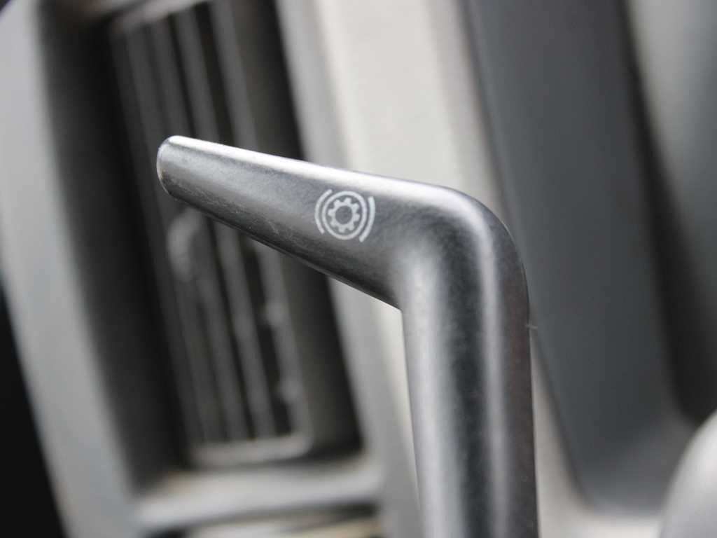 Kamion sa ceradom Volvo FL 240, EURO 5, HYDRAULIC FRONT, TIRES 80%: slika 10