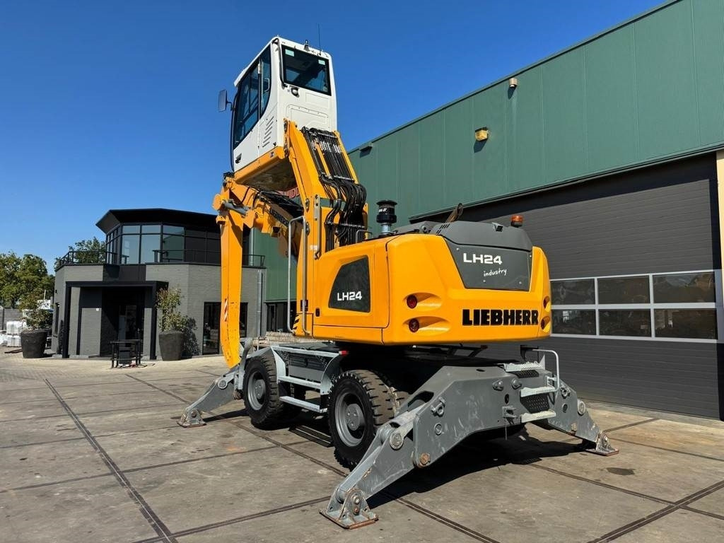 Liebherr LH 24 M - Bager za obradu otpada/ Industrije: slika 3 Liebherr LH 24 M - Bager za obradu otpada/ Industrije: slika 3