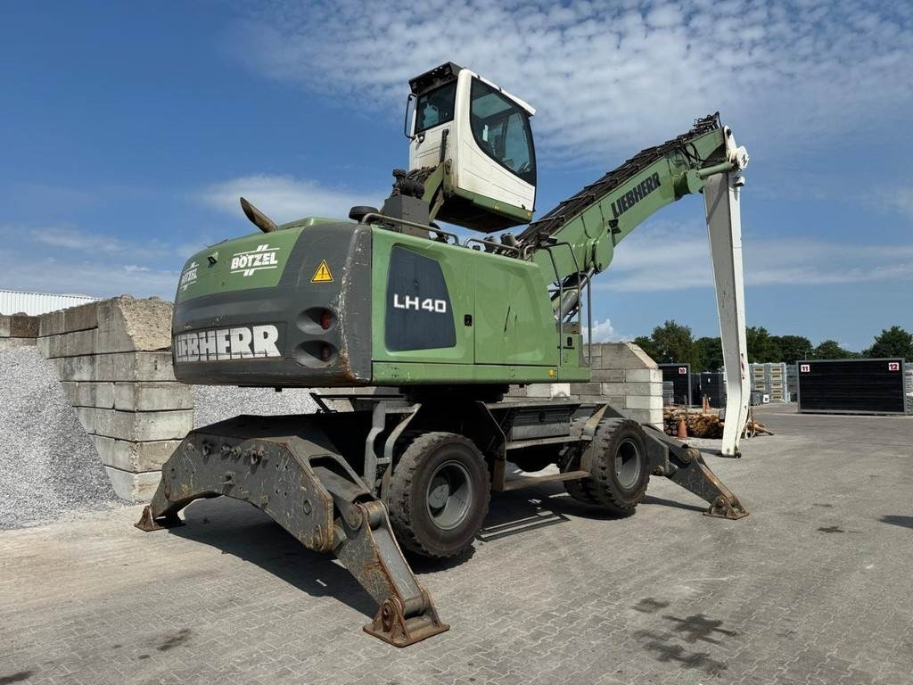 Liebherr LH 40 M - Bager za obradu otpada/ Industrije: slika 4 Liebherr LH 40 M - Bager za obradu otpada/ Industrije: slika 4