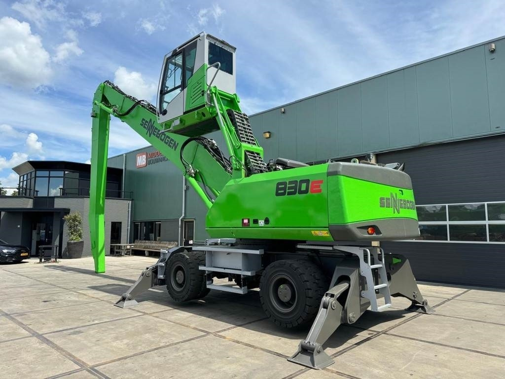 Sennebogen 830M E - Bager za obradu otpada/ Industrije: slika 3 Sennebogen 830M E - Bager za obradu otpada/ Industrije: slika 3