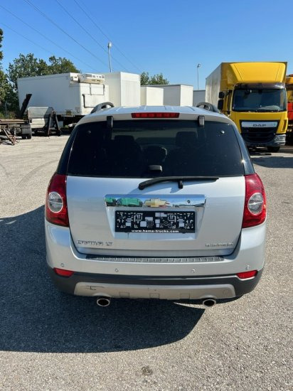 Chevrolet Captiva 3,2 V6 - SUVSUV: slika 5 Chevrolet Captiva 3,2 V6 - SUVSUV: slika 5
