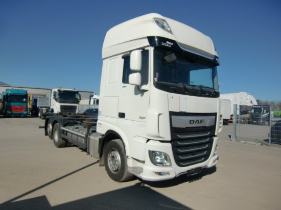 DAF XF 480 FAR BDF SSC Euro 6 Liftachse, Retarder - Kamion za prevoz kontejnera/ Kamion sa promenjivim sandukom: slika 3 DAF XF 480 FAR BDF SSC Euro 6 Liftachse, Retarder - Kamion za prevoz kontejnera/ Kamion sa promenjivim sandukom: slika 3