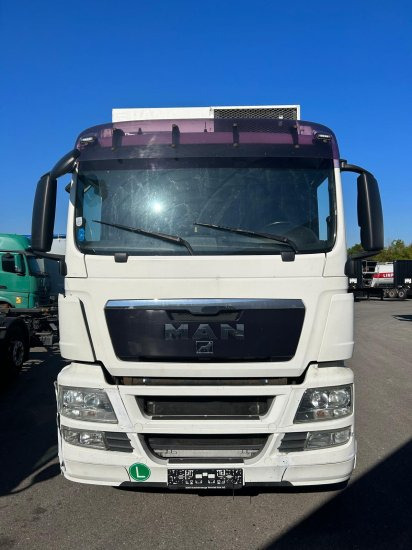 MAN TGS 26.360 6x2 LL, Tiefkühlkoffer Intarder, Liftachse ohne Anhänger - Hladnjača: slika 2 MAN TGS 26.360 6x2 LL, Tiefkühlkoffer Intarder, Liftachse ohne Anhänger - Hladnjača: slika 2
