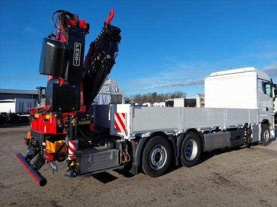 MAN TGX 26.510 LL Pritsche, Fassi F545RA.2.28XE, Containerverschlüsse, - Kamion sa tovarnim sandukom, Kamion sa dizalicom: slika 2 MAN TGX 26.510 LL Pritsche, Fassi F545RA.2.28XE, Containerverschlüsse, - Kamion sa tovarnim sandukom, Kamion sa dizalicom: slika 2