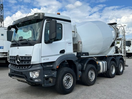 Mercedes-Benz Arocs 3743, 8x4 Betonmischer, Euro 6, 9m³ Liebherr Mischer - Mikser za beton: slika 1 Mercedes-Benz Arocs 3743, 8x4 Betonmischer, Euro 6, 9m³ Liebherr Mischer - Mikser za beton: slika 1
