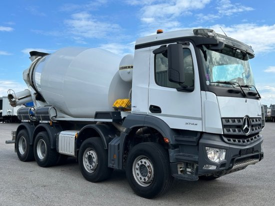 Mercedes-Benz Arocs 3743, 8x4 Betonmischer, Euro 6, 9m³ Liebherr Mischer - Mikser za beton: slika 2 Mercedes-Benz Arocs 3743, 8x4 Betonmischer, Euro 6, 9m³ Liebherr Mischer - Mikser za beton: slika 2