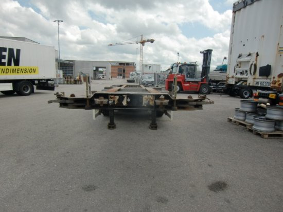 Schmitz Containerchassi 3-achsig SCF 24G45 Slider - Poluprikolica za prevoz kontejnera/ Poluprikolica sa promenjivim sandukom: slika 2 Schmitz Containerchassi 3-achsig SCF 24G45 Slider - Poluprikolica za prevoz kontejnera/ Poluprikolica sa promenjivim sandukom: slika 2