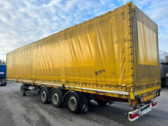 Schwarzmüller Spezialauflieger Schräglader, Coilmulde, Liftachse, Edscha-Verdeck, - Poluprikolica sa ceradom: slika 4 Schwarzmüller Spezialauflieger Schräglader, Coilmulde, Liftachse, Edscha-Verdeck, - Poluprikolica sa ceradom: slika 4
