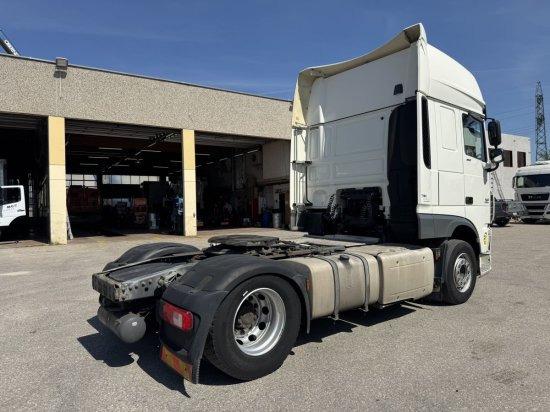 DAF XF 460 SSC, Automatik, EURO6, Standklima - Tegljač: slika 4 DAF XF 460 SSC, Automatik, EURO6, Standklima - Tegljač: slika 4