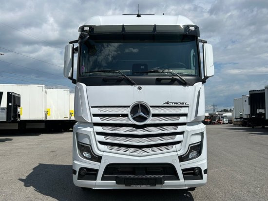 Mercedes-Benz Actros L 3351 6x4, Retarder, nur auf Miete oder Mietkauf - Tegljač: slika 2 Mercedes-Benz Actros L 3351 6x4, Retarder, nur auf Miete oder Mietkauf - Tegljač: slika 2