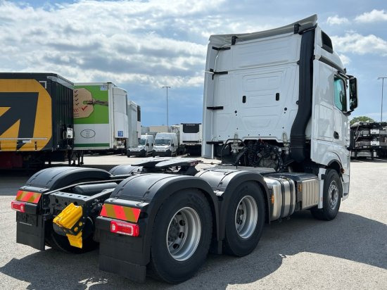 Mercedes-Benz Actros L 3351 6x4, Retarder, nur auf Miete oder Mietkauf - Tegljač: slika 5 Mercedes-Benz Actros L 3351 6x4, Retarder, nur auf Miete oder Mietkauf - Tegljač: slika 5
