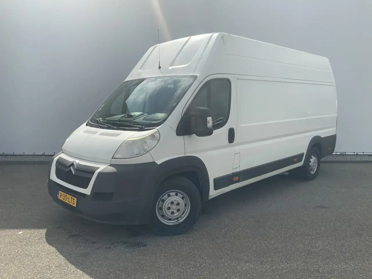 Citroen Jumper 35 2.2 HDI L4H3 Maxi (motor lampje brand !!) Airco - Furgon: slika 1 Citroen Jumper 35 2.2 HDI L4H3 Maxi (motor lampje brand !!) Airco - Furgon: slika 1