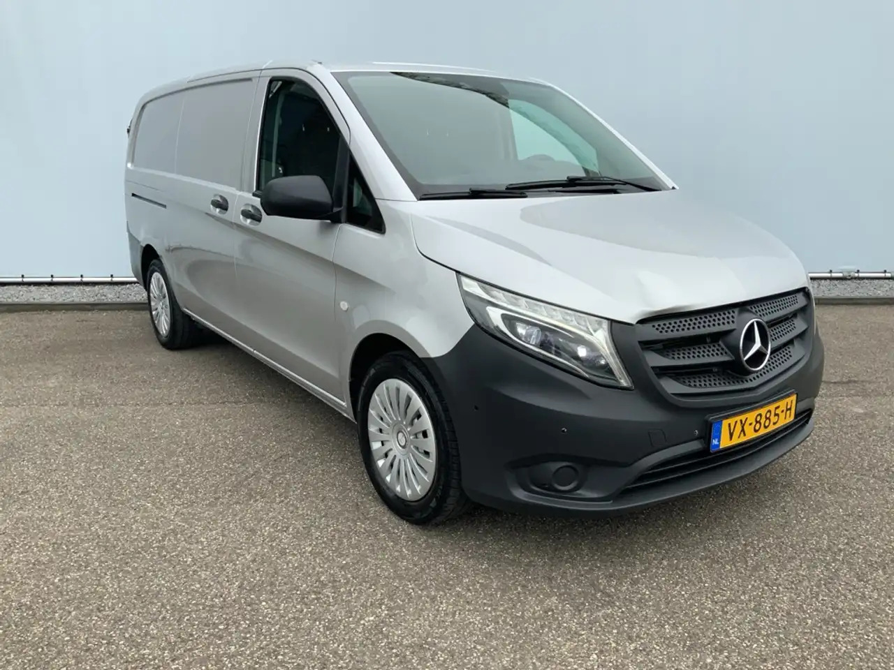 Mercedes-Benz Vito 119 CDI Lang Automaat Airco Cruise Trekhaak 2500 k - Druga mašina: slika 2 Mercedes-Benz Vito 119 CDI Lang Automaat Airco Cruise Trekhaak 2500 k - Druga mašina: slika 2
