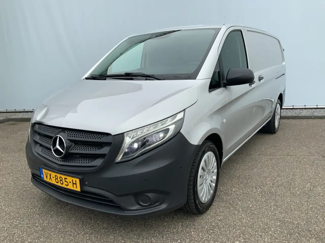 Mercedes-Benz Vito 119 CDI Lang Automaat Airco Cruise Trekhaak 2500 k - Druga mašina: slika 1 Mercedes-Benz Vito 119 CDI Lang Automaat Airco Cruise Trekhaak 2500 k - Druga mašina: slika 1
