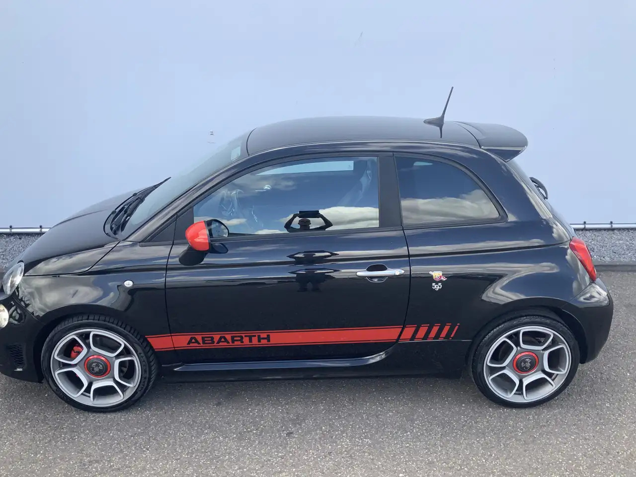 Kabriolet Fiat 500C Abarth 1.4 T-Jet 595 Automaat Euro 6: slika 6 Kabriolet Fiat 500C Abarth 1.4 T-Jet 595 Automaat Euro 6: slika 6