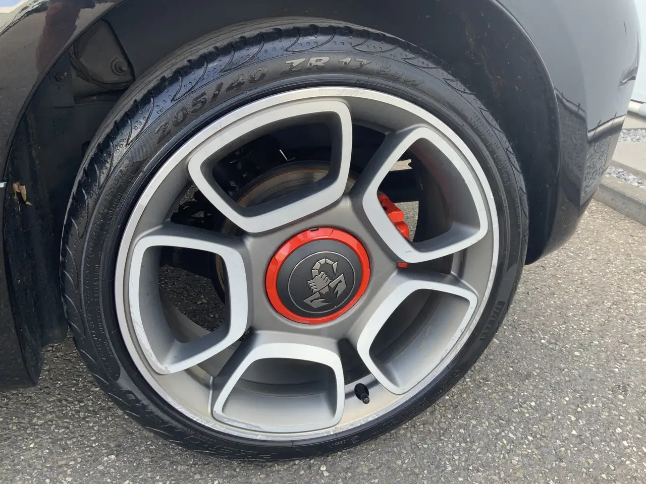 Kabriolet Fiat 500C Abarth 1.4 T-Jet 595 Automaat Euro 6: slika 16 Kabriolet Fiat 500C Abarth 1.4 T-Jet 595 Automaat Euro 6: slika 16