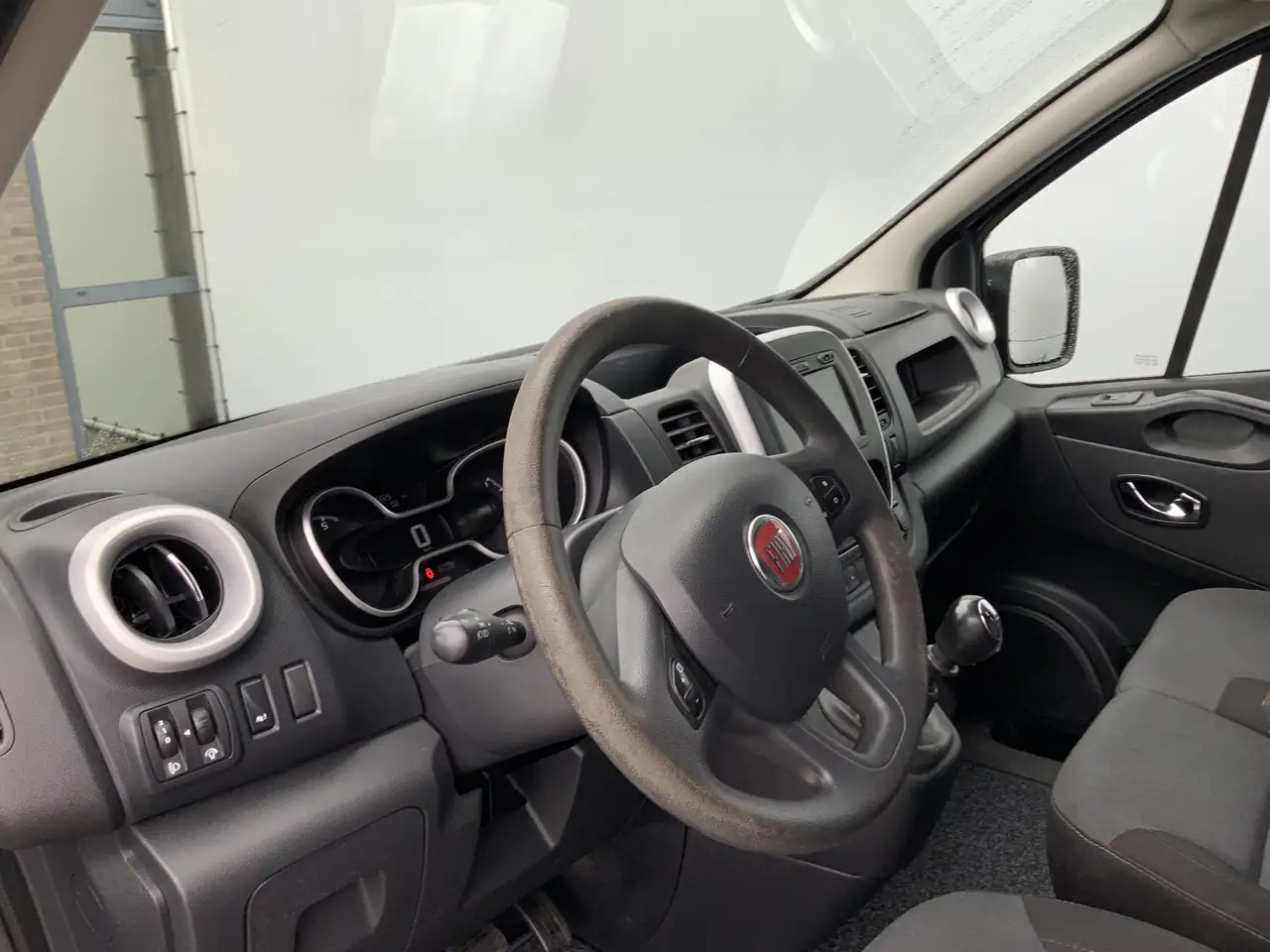 Fiat Talento 1.6 MJ EcoJet L2H1 Airco Cruise 3 Zits Navi Trekha - Furgon: slika 5 Fiat Talento 1.6 MJ EcoJet L2H1 Airco Cruise 3 Zits Navi Trekha - Furgon: slika 5