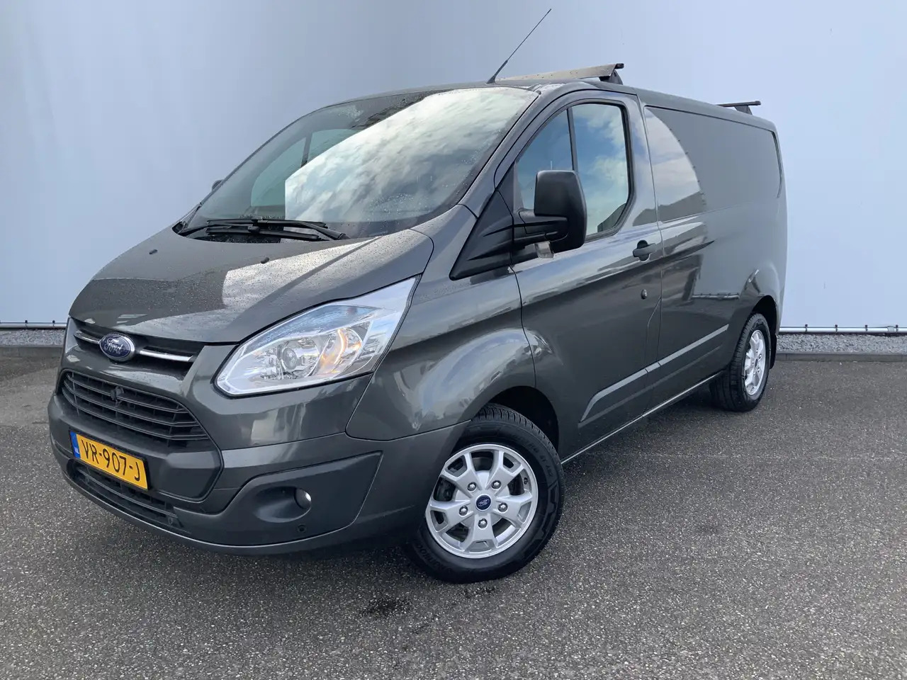 Ford Transit Custom 270 2.2 TDCI L1H1 Trend Airco Camera Cruise Dakdra - Furgon: slika 1 Ford Transit Custom 270 2.2 TDCI L1H1 Trend Airco Camera Cruise Dakdra - Furgon: slika 1