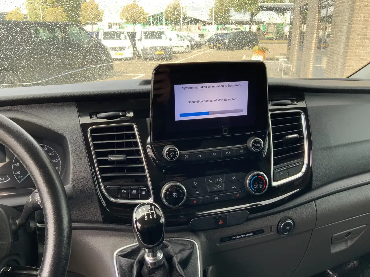 Ford Transit Custom 300 2.0 TDCI (MOTOR DEFECT!!) L2H2 Airco Navi 3 Zi Ford Transit Custom 300 2.0 TDCI (MOTOR DEFECT!!) L2H2 Airco Navi 3 Zi: slika 18 Ford Transit Custom 300 2.0 TDCI (MOTOR DEFECT!!) L2H2 Airco Navi 3 Zi Ford Transit Custom 300 2.0 TDCI (MOTOR DEFECT!!) L2H2 Airco Navi 3 Zi: slika 18