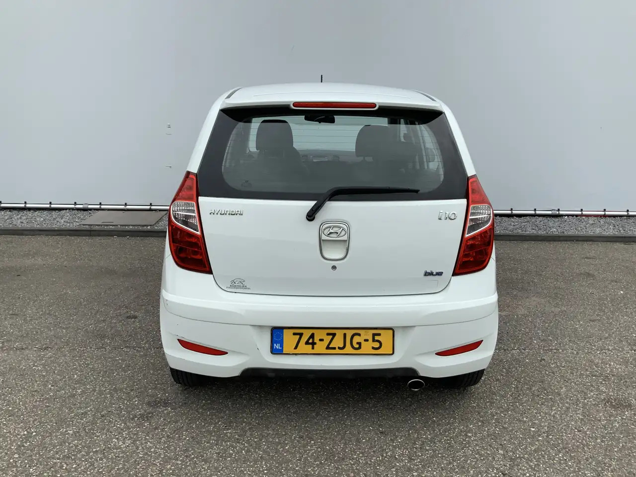 Hyundai i10 1.0 Pro 54083 KM! Airco, Lichtmetalen Wielen! - Hečbek: slika 4 Hyundai i10 1.0 Pro 54083 KM! Airco, Lichtmetalen Wielen! - Hečbek: slika 4