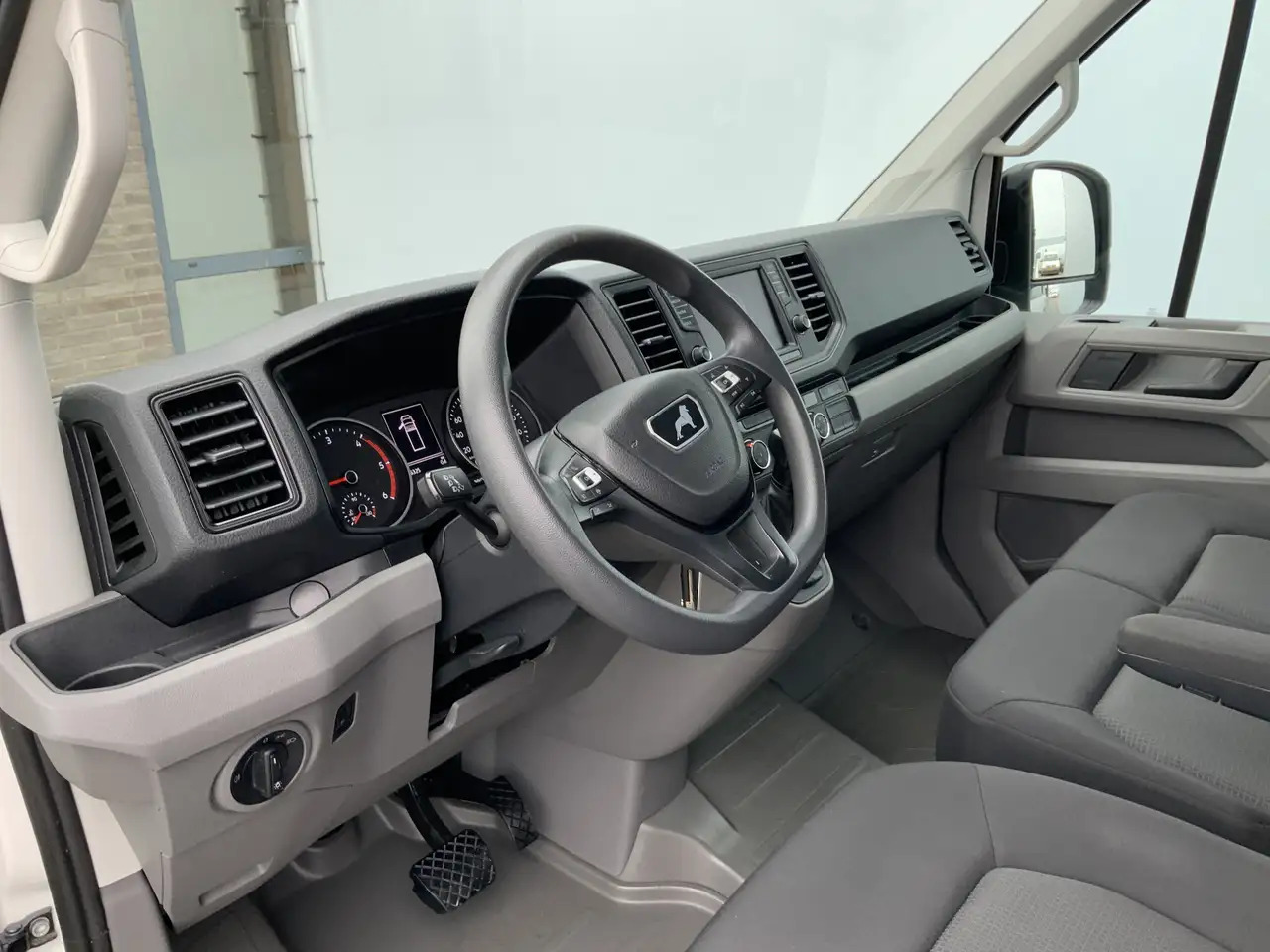 MAN TGE 35 2.0 Lang Automaat Pick Up Airco Cruise 3 Zits B - Dostavno vozilo sa otvorenom sandukom: slika 5 MAN TGE 35 2.0 Lang Automaat Pick Up Airco Cruise 3 Zits B - Dostavno vozilo sa otvorenom sandukom: slika 5