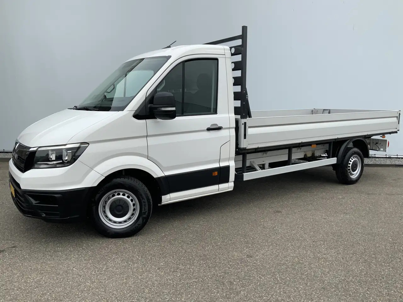 MAN TGE 35 2.0 Lang Automaat Pick Up Airco Cruise 3 Zits B - Dostavno vozilo sa otvorenom sandukom: slika 1 MAN TGE 35 2.0 Lang Automaat Pick Up Airco Cruise 3 Zits B - Dostavno vozilo sa otvorenom sandukom: slika 1