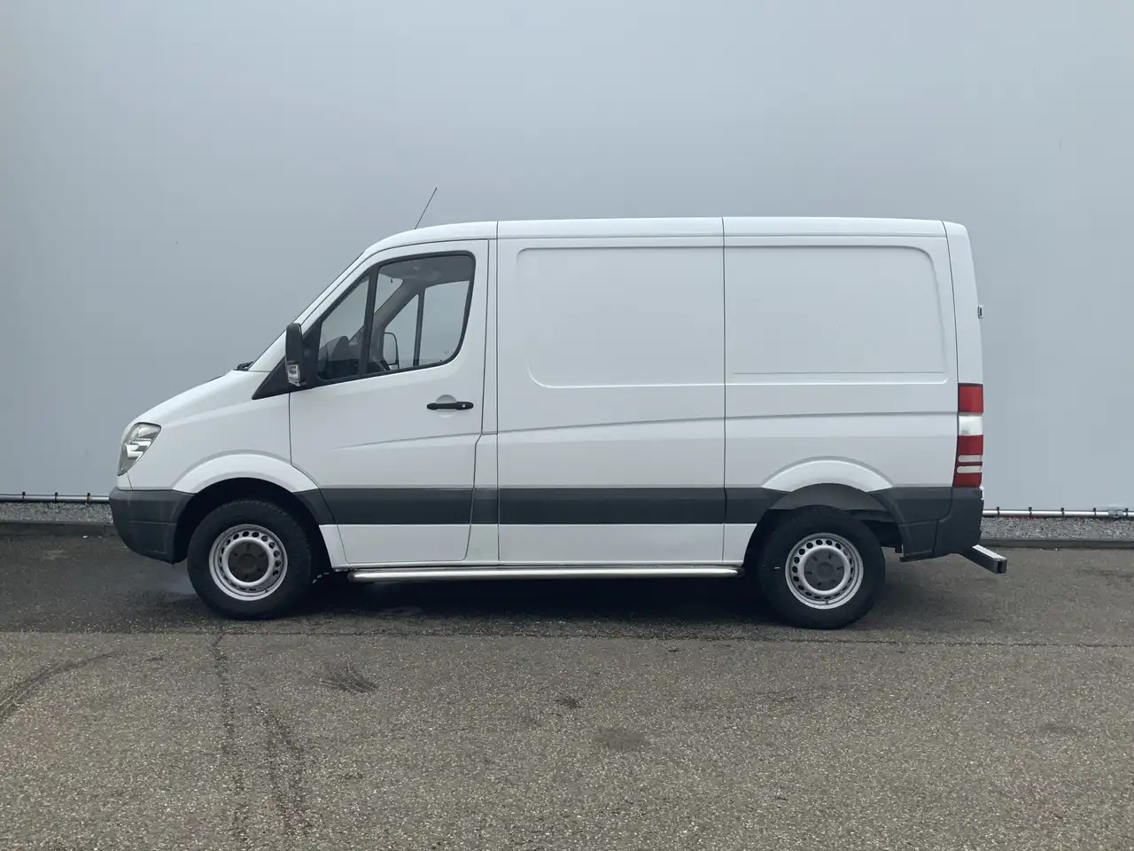 Mercedes-Benz 311 2.2 CDI 325 HDSprinter L2H1 Automaat 3 Zits Ai - Furgon: slika 3 Mercedes-Benz 311 2.2 CDI 325 HDSprinter L2H1 Automaat 3 Zits Ai - Furgon: slika 3