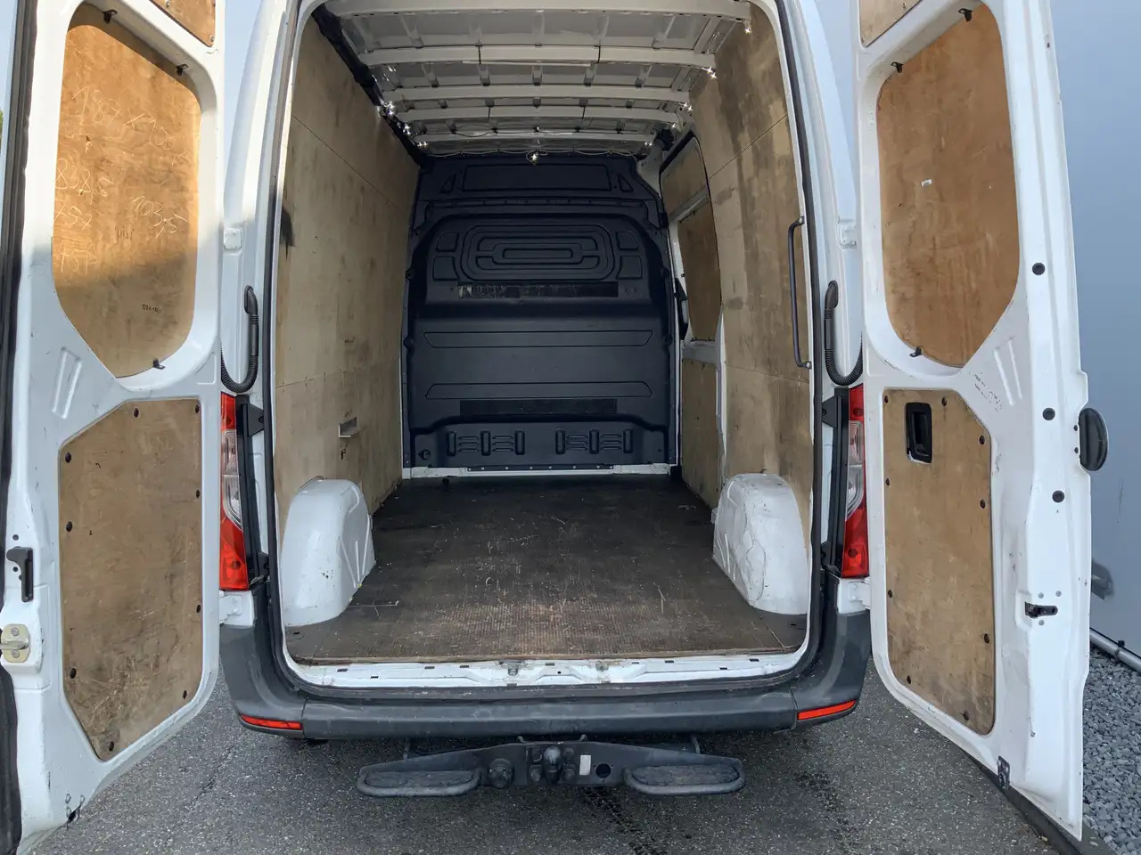 Mercedes-Benz Sprinter 311 2.2 CDI L2H2 Automaat Airco 3 Zits 2000 kg Sid - Furgon: slika 5 Mercedes-Benz Sprinter 311 2.2 CDI L2H2 Automaat Airco 3 Zits 2000 kg Sid - Furgon: slika 5