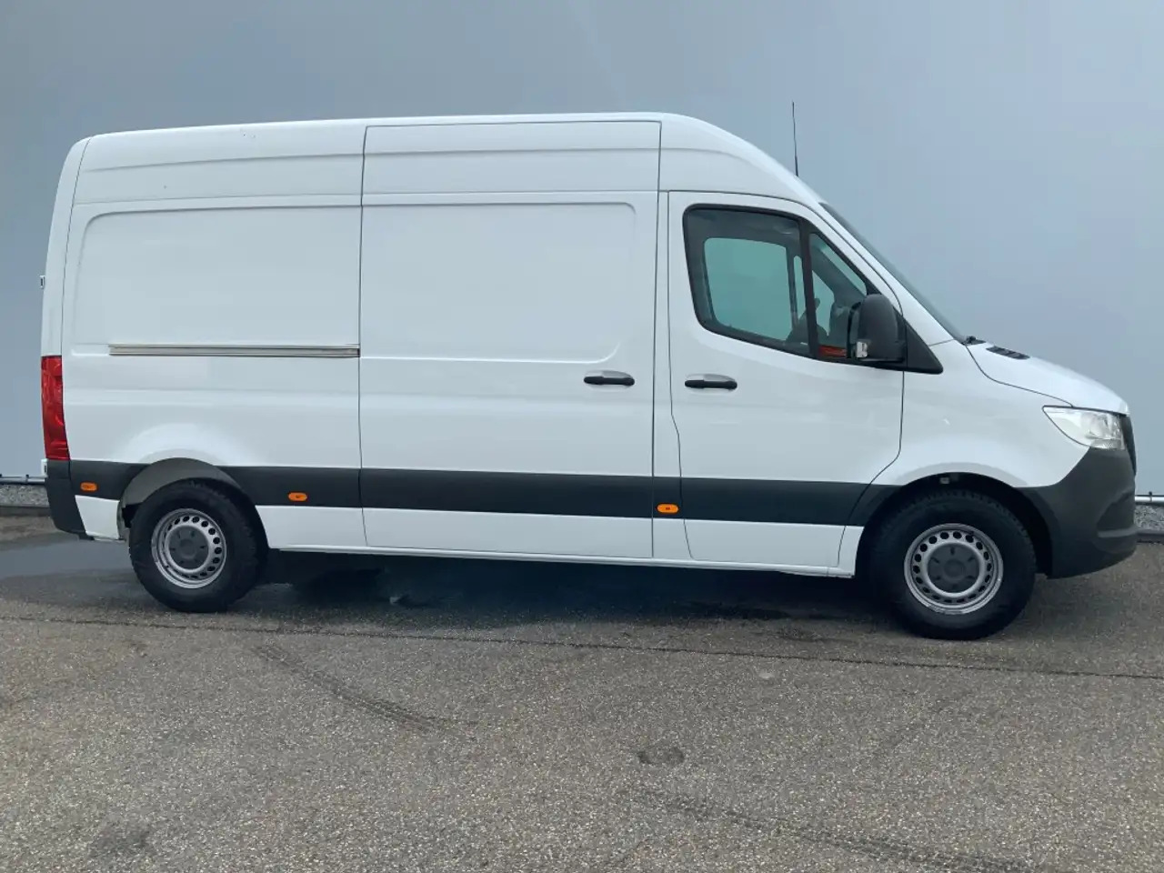 Mercedes-Benz Sprinter 314 2.2 CDI 366 L2H2 Airco 3 Zits Euro 6 - Furgon: slika 3 Mercedes-Benz Sprinter 314 2.2 CDI 366 L2H2 Airco 3 Zits Euro 6 - Furgon: slika 3