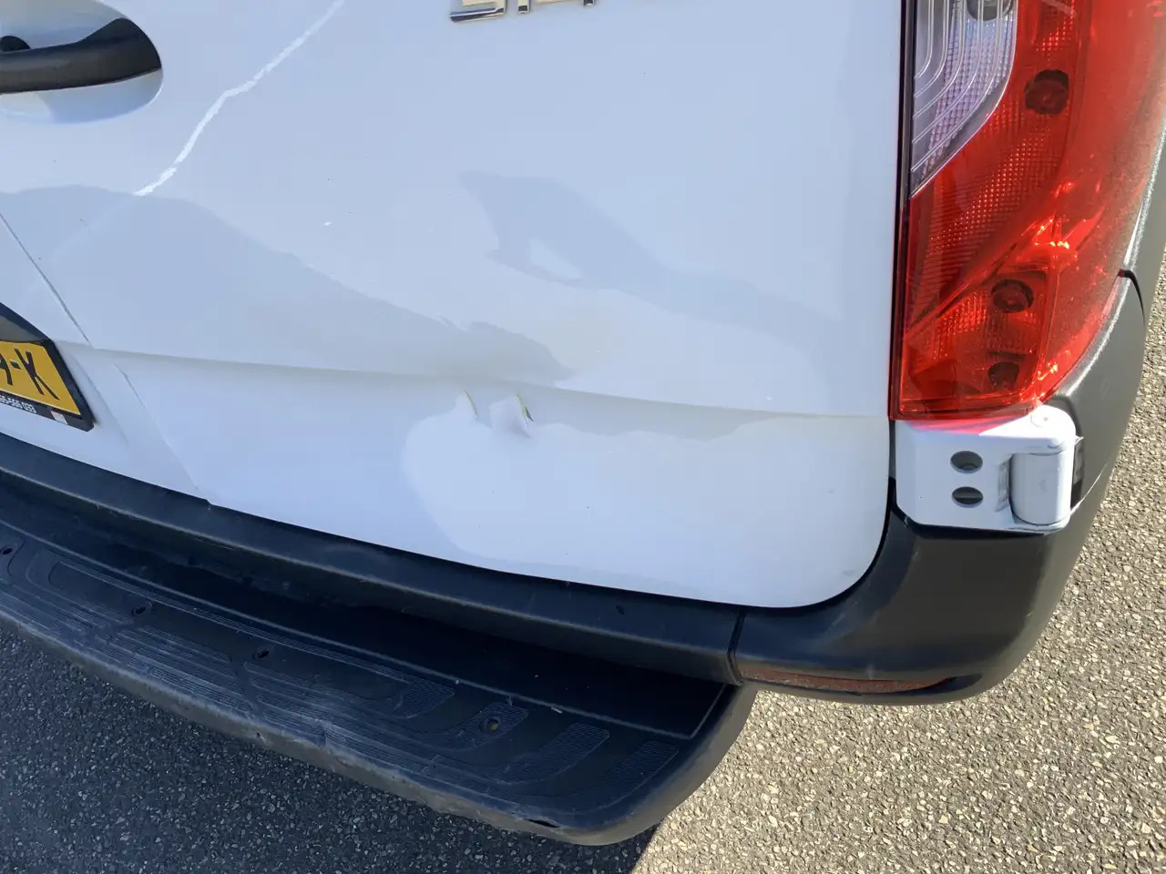 Mercedes-Benz Sprinter 314 2.2 CDI L3H2 Maxi Airco 3 Zits Euro 6 - Furgon: slika 3 Mercedes-Benz Sprinter 314 2.2 CDI L3H2 Maxi Airco 3 Zits Euro 6 - Furgon: slika 3