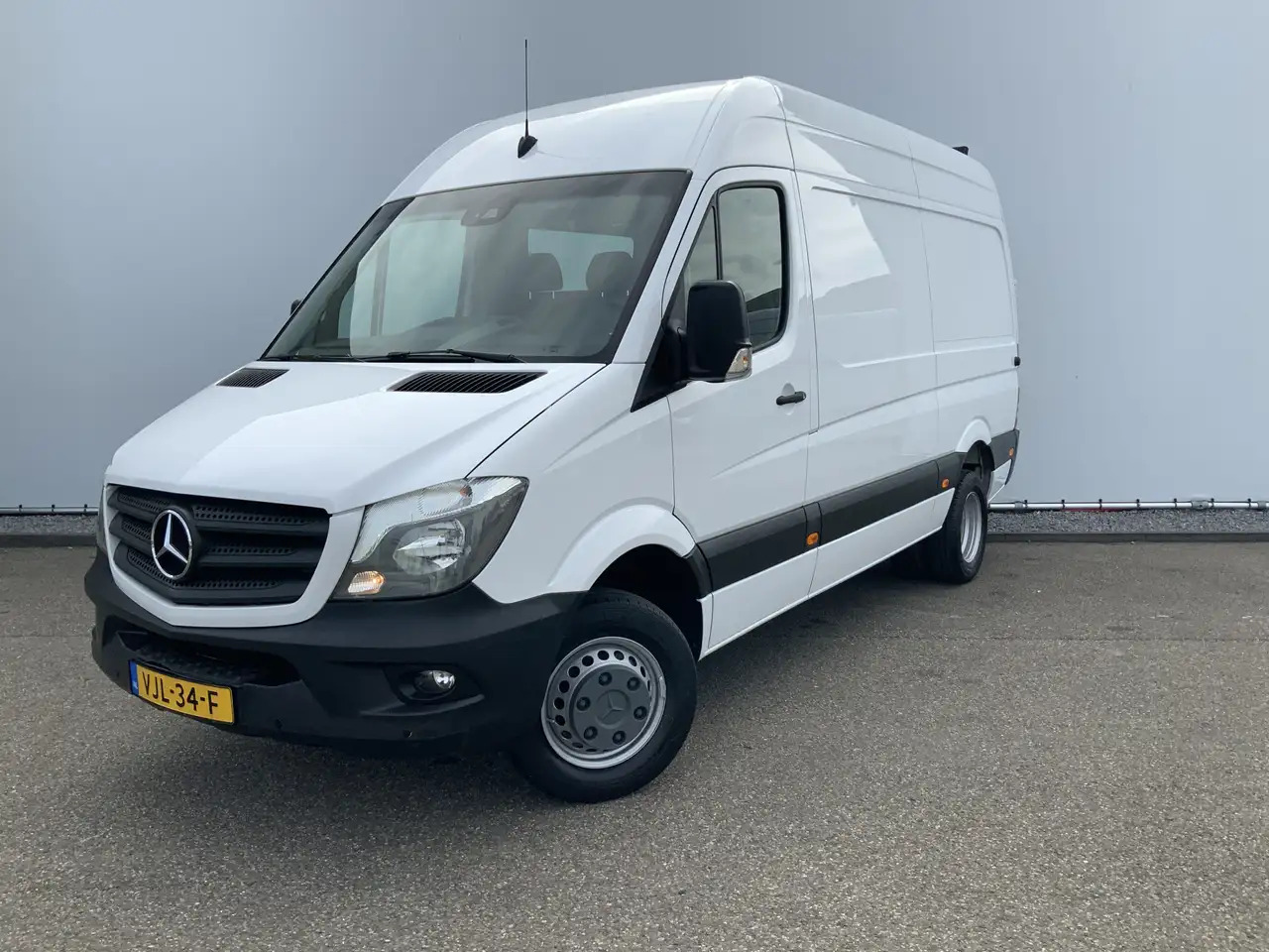 Mercedes-Benz Sprinter 516 2.2 CDI 366 L2H2 Camera Trekhaak 3500 kg Dub L - Furgon: slika 1 Mercedes-Benz Sprinter 516 2.2 CDI 366 L2H2 Camera Trekhaak 3500 kg Dub L - Furgon: slika 1