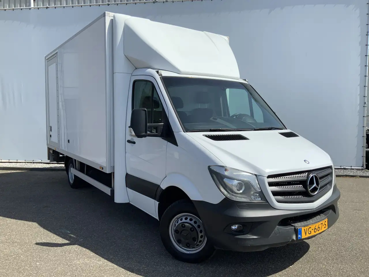 Mercedes-Benz Sprinter 519 3.0 CDI 432LAutomaat 6 Cilinder Meubelbak&Lift - Dostavno vozilo sa zatvorenim sandukom: slika 2 Mercedes-Benz Sprinter 519 3.0 CDI 432LAutomaat 6 Cilinder Meubelbak&Lift - Dostavno vozilo sa zatvorenim sandukom: slika 2