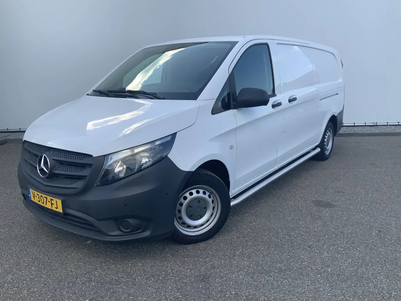 Mercedes-Benz Vito 111 CDI Functional Maxi Airco Cruise Camera Navi D - Furgon: slika 1 Mercedes-Benz Vito 111 CDI Functional Maxi Airco Cruise Camera Navi D - Furgon: slika 1